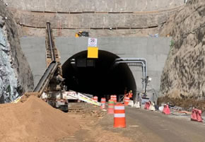 Seremi de OO.PP. inspeccionó obras de segundo túnel El Melón en la Ruta 5 Norte