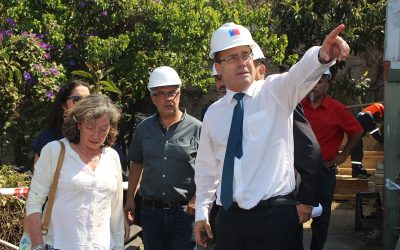 Ministro Undurraga dió el vamos a la restauración del Ascensor Concepción de Valparaíso