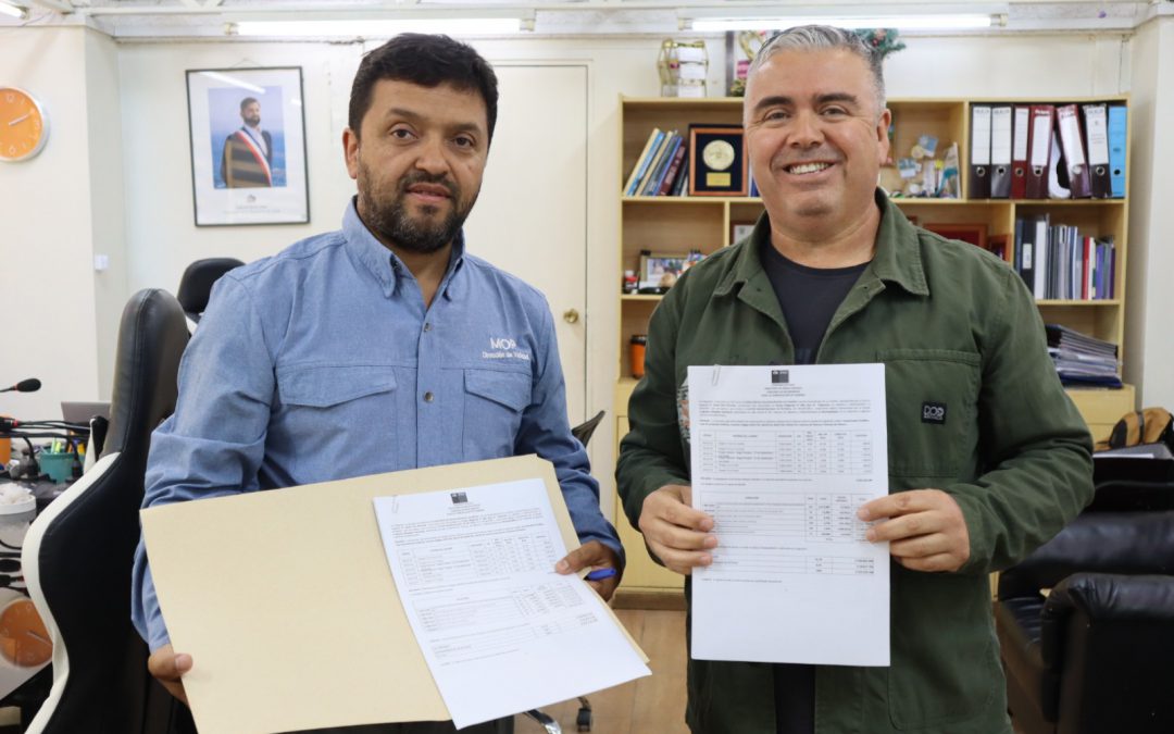 Vialidad MOP firma convenio con Municipalidad de Petorca para mejoramiento de caminos
