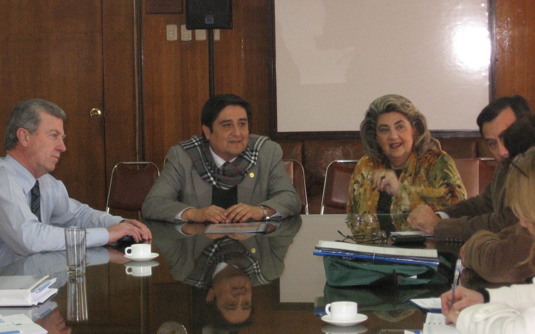 Alcaldesa y seremi de OO.PP. acuerdan trabajo conjunto para agilizar importantes proyectos en Viña