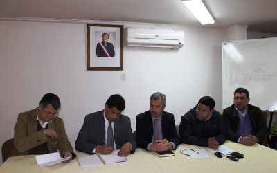 Acogen denuncia de vecinos por intervención de cauce en estero de Santa María