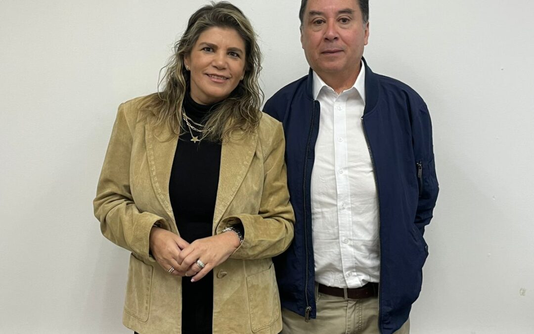 Seremi de Obras Públicas de la Región de Valparaíso, Patricia Terán, presentó oficialmente al nuevo Director Regional de Vialidad, Jorge Aguirre Tapia